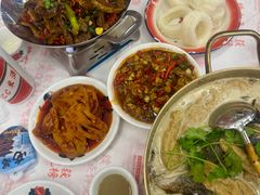 -堂瓦里·33年传统赣菜(第一街区店)