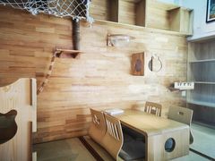 -喵屿·大理花园猫咖