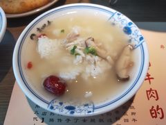 -肖四女乐山跷脚牛肉(南汇大学城生活广场店)