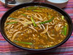 -香巴拉云南餐厅(华莱坞店)