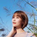 一堆草丛自拍出元气感满满的照骗