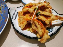 -老码头黑皮肘子锅包肉(赣水路店)