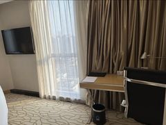 -天津水游城丽筠酒店