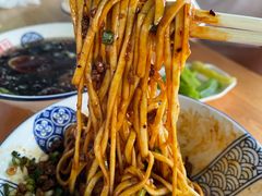 -杨伯英传统杂酱面