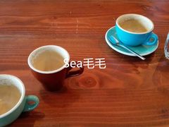 合影-fishtank鱼缸咖啡(三山街店)