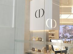 -Dior迪奥(上海世茂广场店)