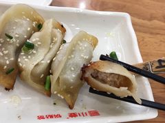 -小姜锅贴(凤凰街店)