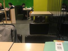 -佰搭果·广式茶餐厅(西华路店)