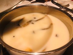 鹿茸菌猪肚鸡-煲王粤菜餐厅(中侨中心店)