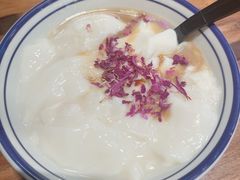 -云阿蛮云南生烫牛肉米线(奉贤路店)