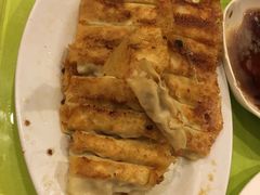 海三鲜锅贴-大眼锅贴水饺(河东店)