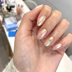 -M Nails & Beauty美甲美睫美体