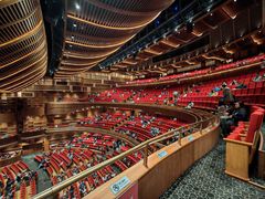 -交通银行前滩31演艺中心