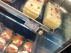 -白玉兰食品(汇联商厦店)