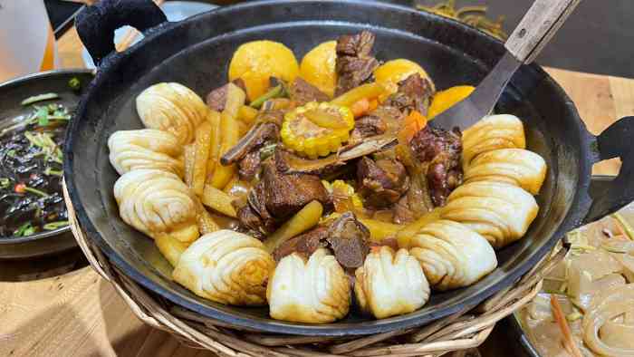 刁馋一锅鲜·津门招牌菜(水游城店)-"「排骨豆角一锅出铁锅炖出天津味