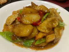 -红东阁东北菜烤肉酒馆(CROSS万象汇店)