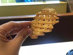 -麦当劳(龙洞店)
