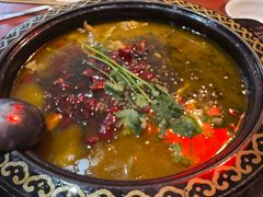 -符缸酸菜鸡(华阳店)