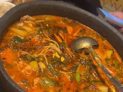 -包整·丝娃娃(一览甲秀楼风景店)