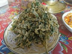 炸花椒芽-何适山庄 ·可团建(水长城P2停车场店)