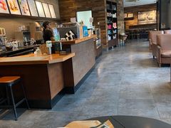 -星巴克(济南美莲广场店)