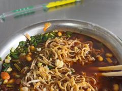 -老五鸡丝豆花面粉(瑞金北路68号院店)