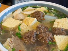 -金莹丸子汤清真(朝外SOHO店)