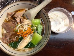 -俏凤凰(美林M·LIVE天地东座店)