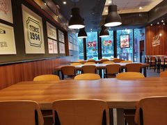 大堂-汉堡王(南通星光耀店)