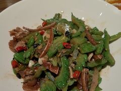 -黄泥岗·地道湖北菜(奥特莱斯店)