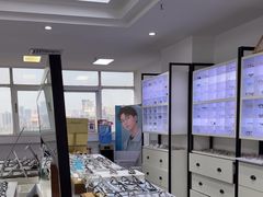-造寸眼镜·蔡司官方授权店(东门店)