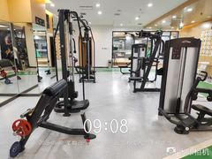 -爱尚游泳健身(外交公寓店)