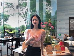 -深圳隐秀山居酒店