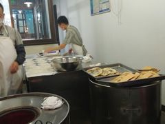 -桥里桥烧饼铺