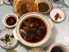 山里俏老鹅煲-山里俏·地标皖南菜·屯溪臭鳜鱼(北城万达店)