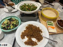 -小菜园新徽菜(宜兴八佰伴店)