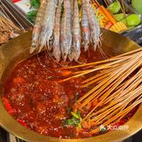 现在串串店都这么卷吗？精酿也太好喝了吧！