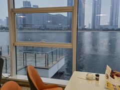 靠窗位-前王院•巧克力海鲜市集餐厅(万平口店)