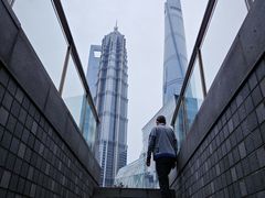-陆家嘴空中步行连廊