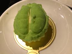 -大中华希尔顿酒店-念自助餐·嗨啤·小龙虾