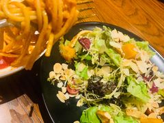 -麦田工坊(月湖店)