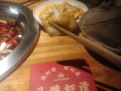 -城墙拐拐火锅(三峡广场黑金冠店)