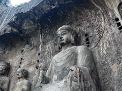 -龙门石窟