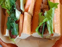 -大头虾越式风味餐厅(光明广场店)