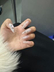 -手牵手美甲