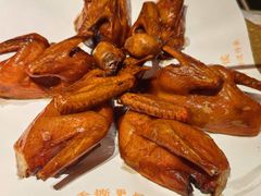 -鸽子侯·家宴·平价海鲜(市图书馆店)