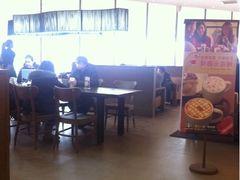 大堂-星巴克(潍坊泰华广场店)