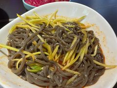 -多嘴超级肉蟹煲(杉杉国潮主题店)