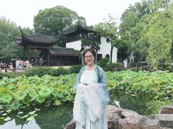-苏悦旅拍·汉服旗袍体验馆