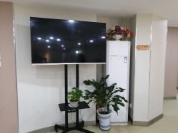 -南京健丽·去眼袋医疗美容机构